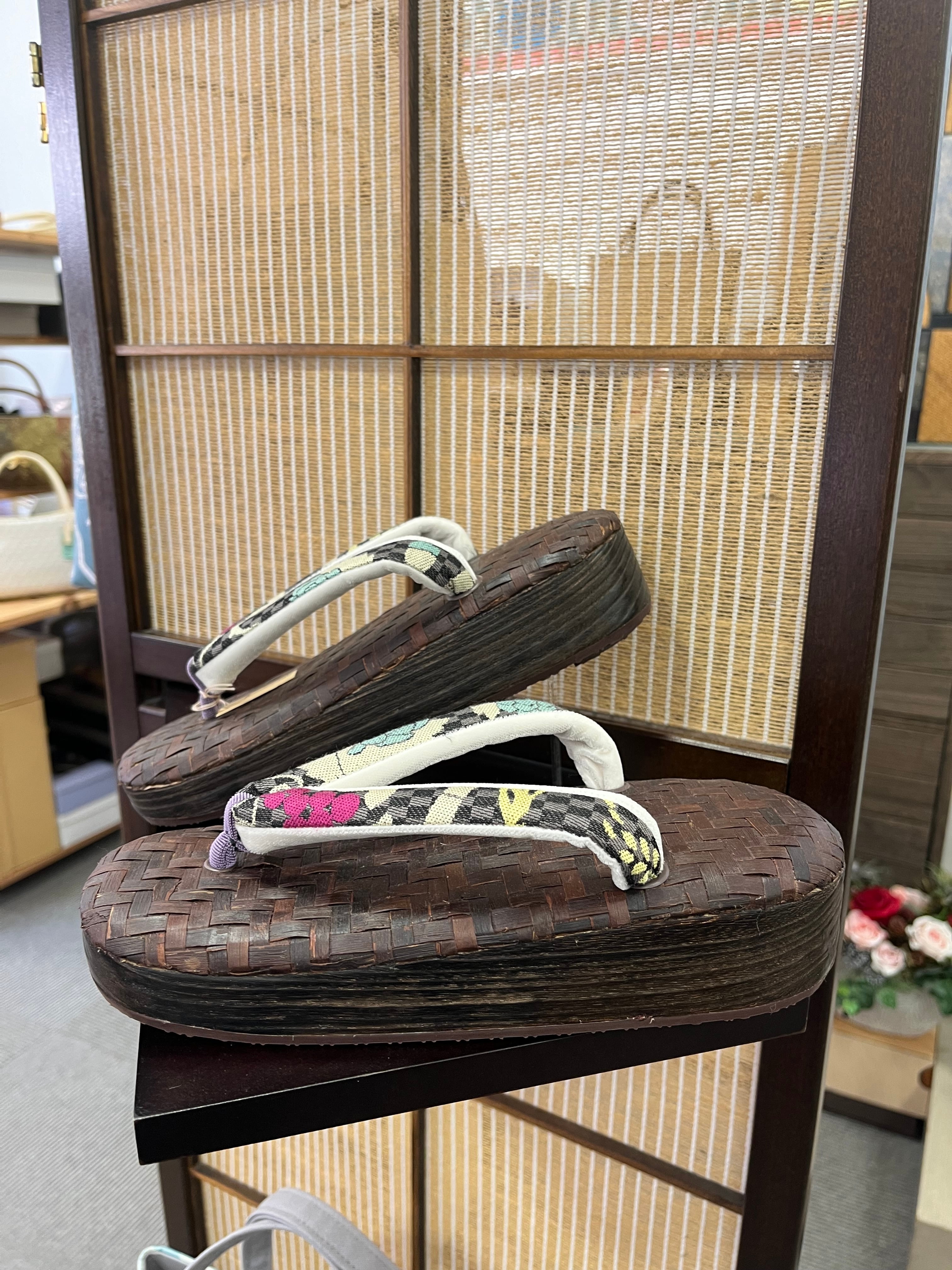 山葡萄舟型下駄Mサイズ | きもの見切り屋