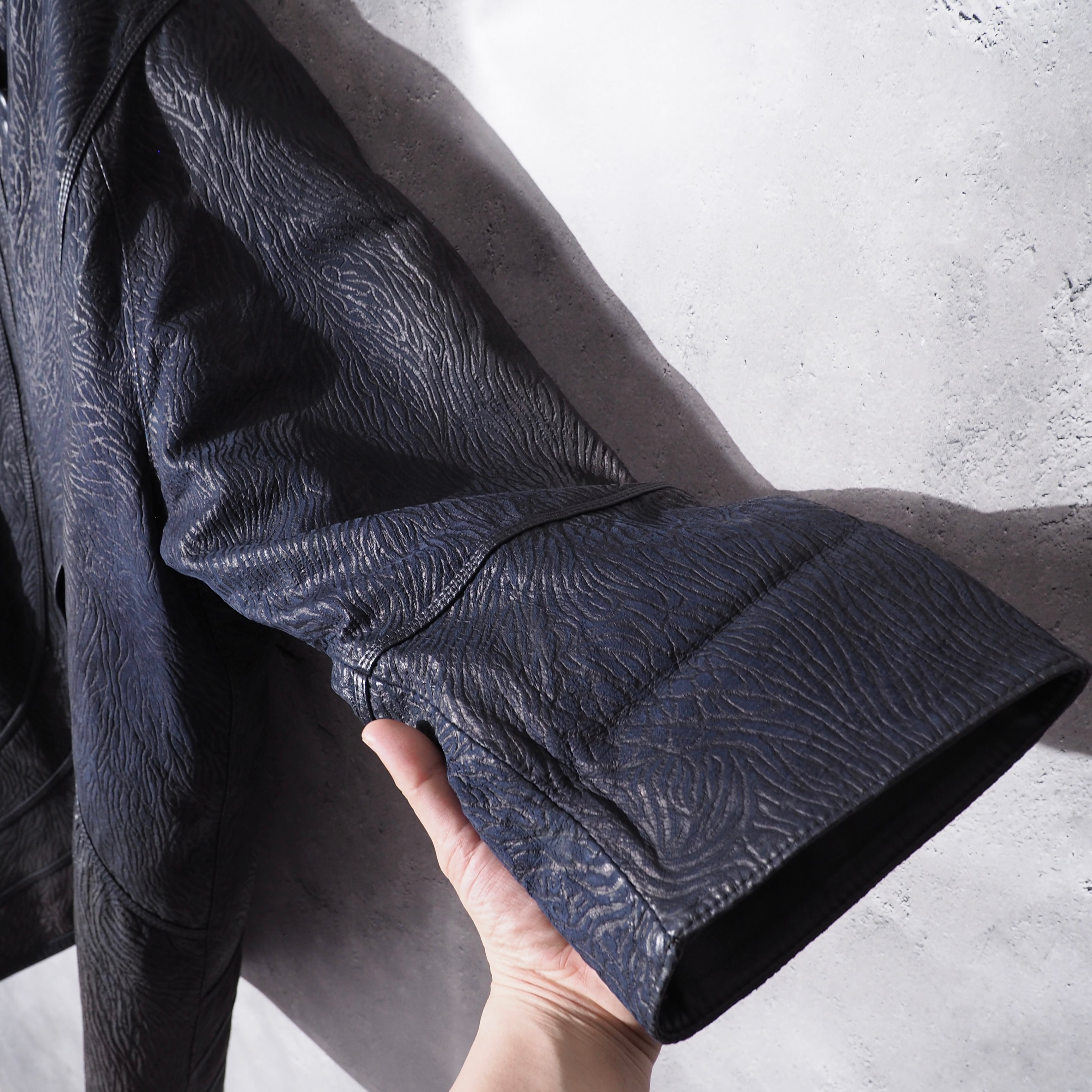 ” Adarcrea ” deformation mao collar silhouette vintage leather jacket