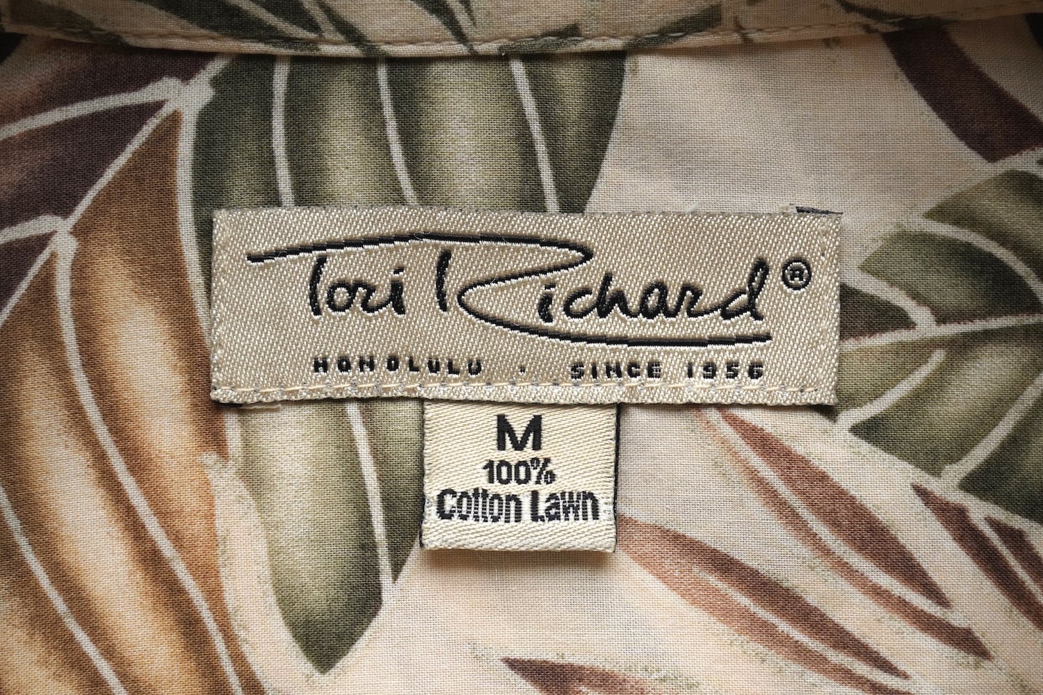 1990's HAWAII製 [Tori Richard] ボタニカルプリント コットンローン