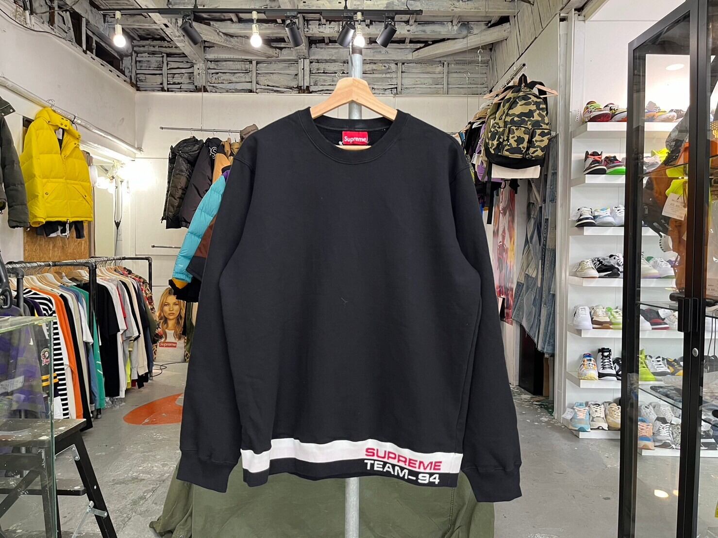 Supreme RIB STRIPE CREWNECK BLACK MEDIUM 82228 | BRAND BUYERS OSAKA
