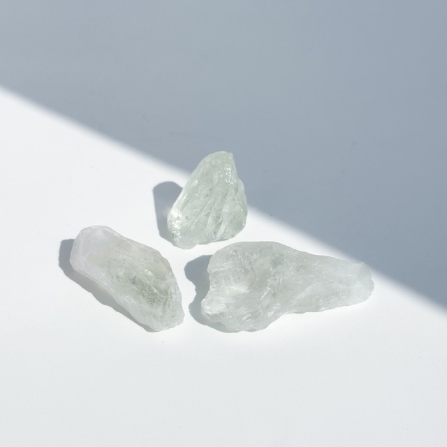 ミナスジェライス産プラジオライト（グリーンアメジスト） 原石 3個set 74◇ Prasiolite ◇天然石・鉱物・パワーストーン
