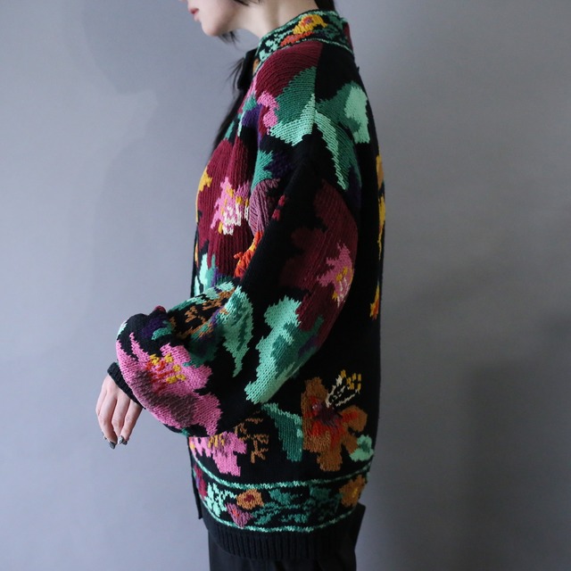 flower art full pattern over silhouette cotton knit jacket