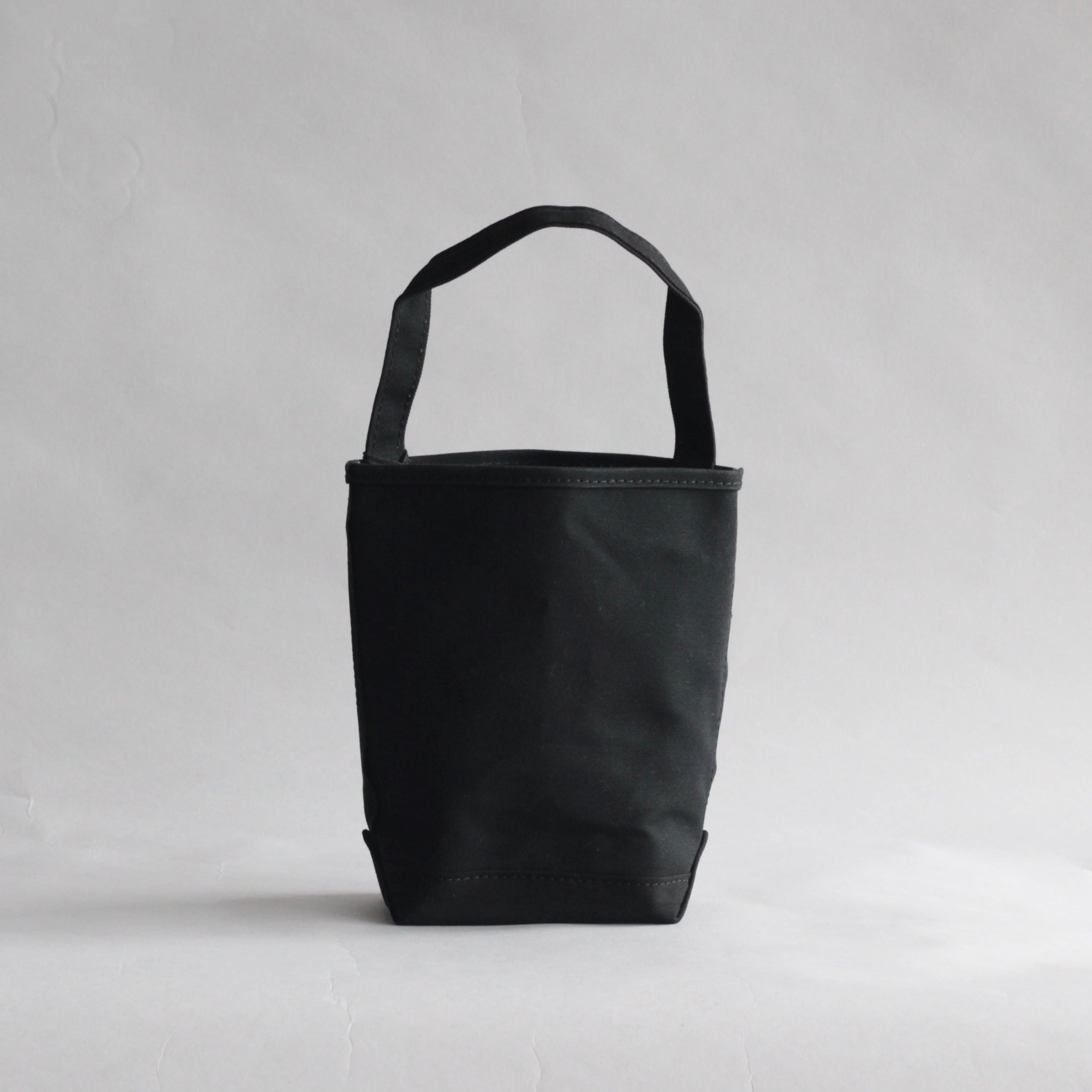 BAGUETTE TOTE SMALL（BLACK） / TEMBEA | OFFA LIVING