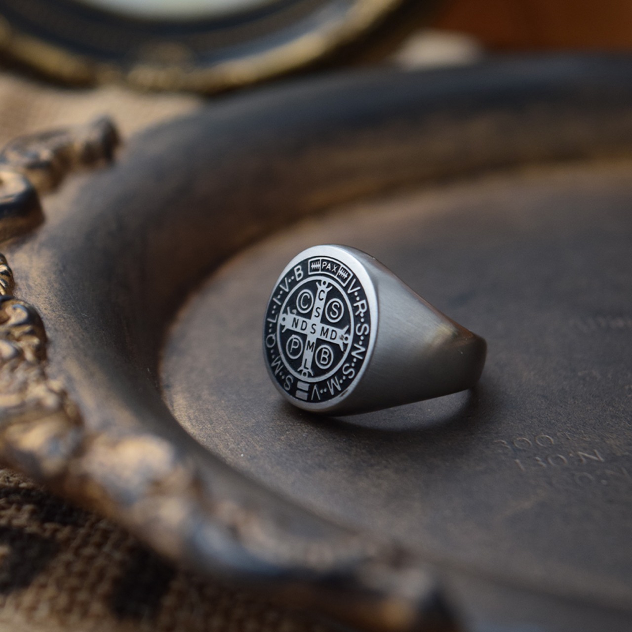 ベネディクトシグネットリング