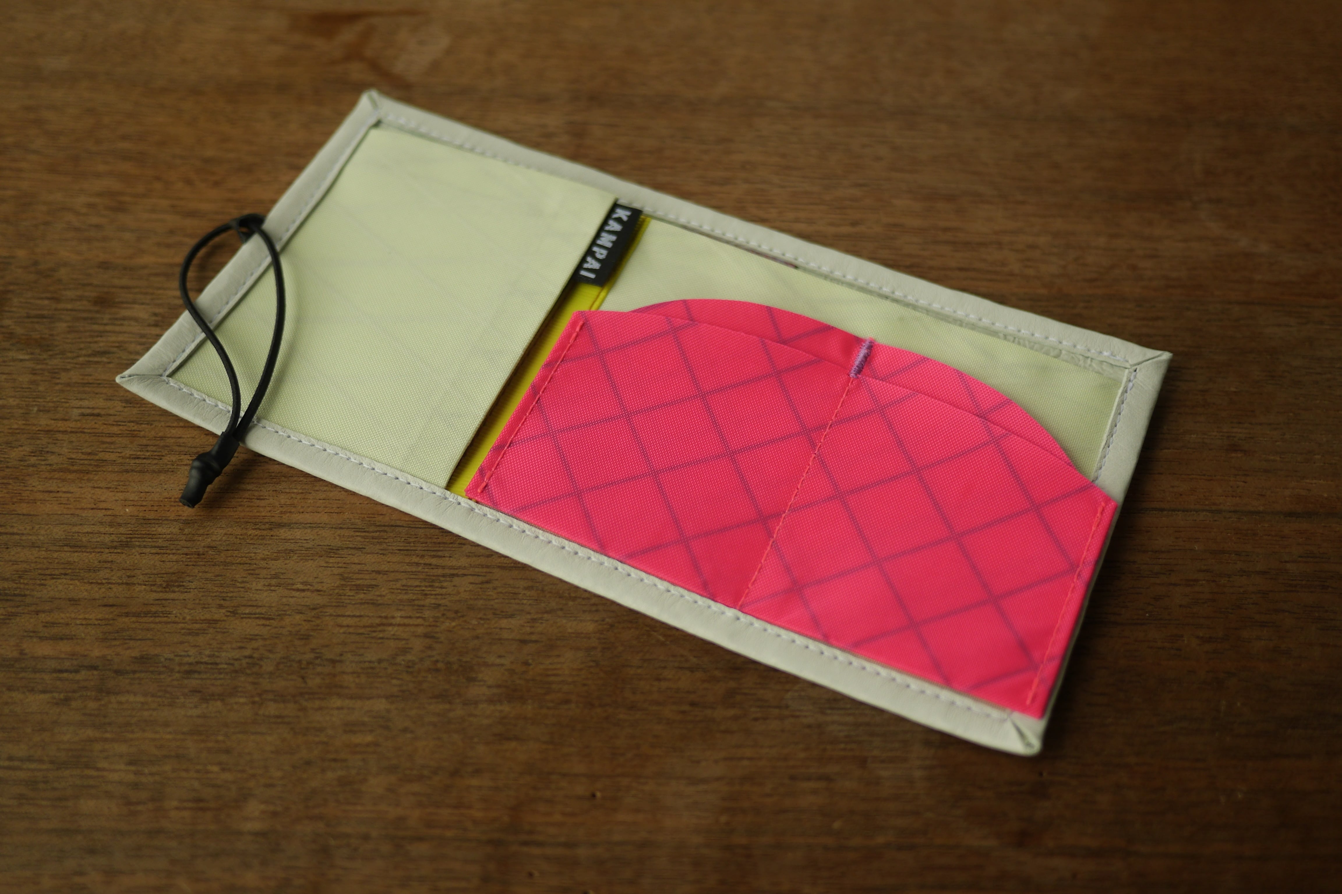 MAKIMONO WALLET “Dyneema Leather” | Kampai Gearworks