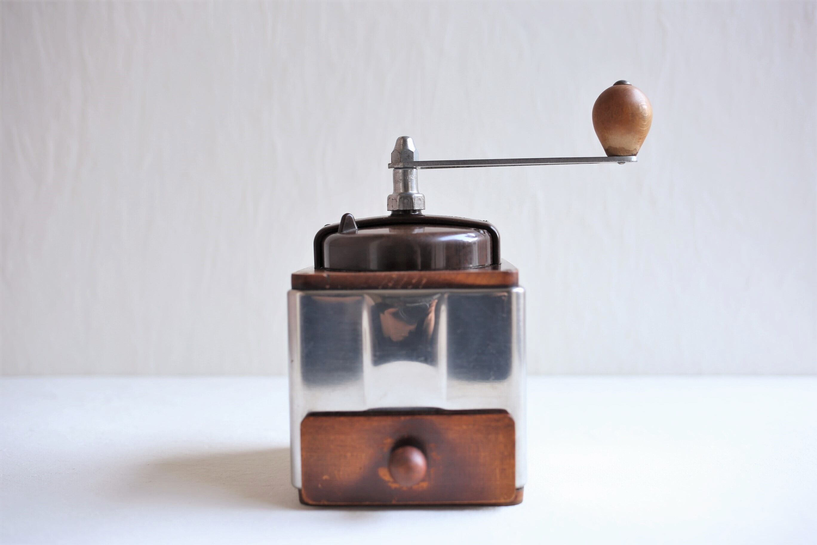 フランス アンティーク ヴィンテージ Peugeot プジョー プジノックス(ベークライト) コーヒーミル N-00159