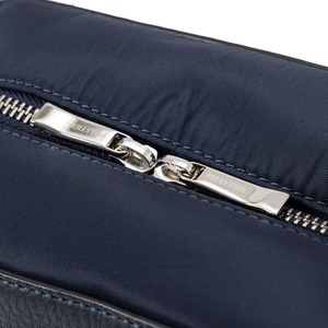 Sacoche cubi que / (CUBE POUCH)【NAVY】