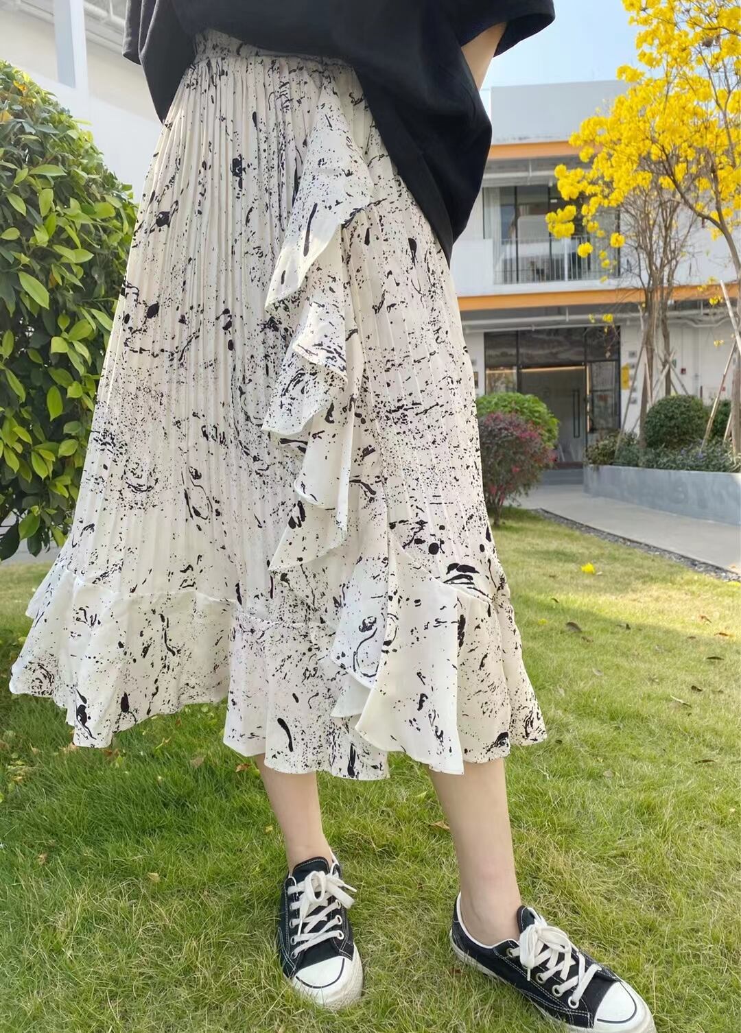 ペイント柄プリーツフリルスカート　AJ1365-E008
