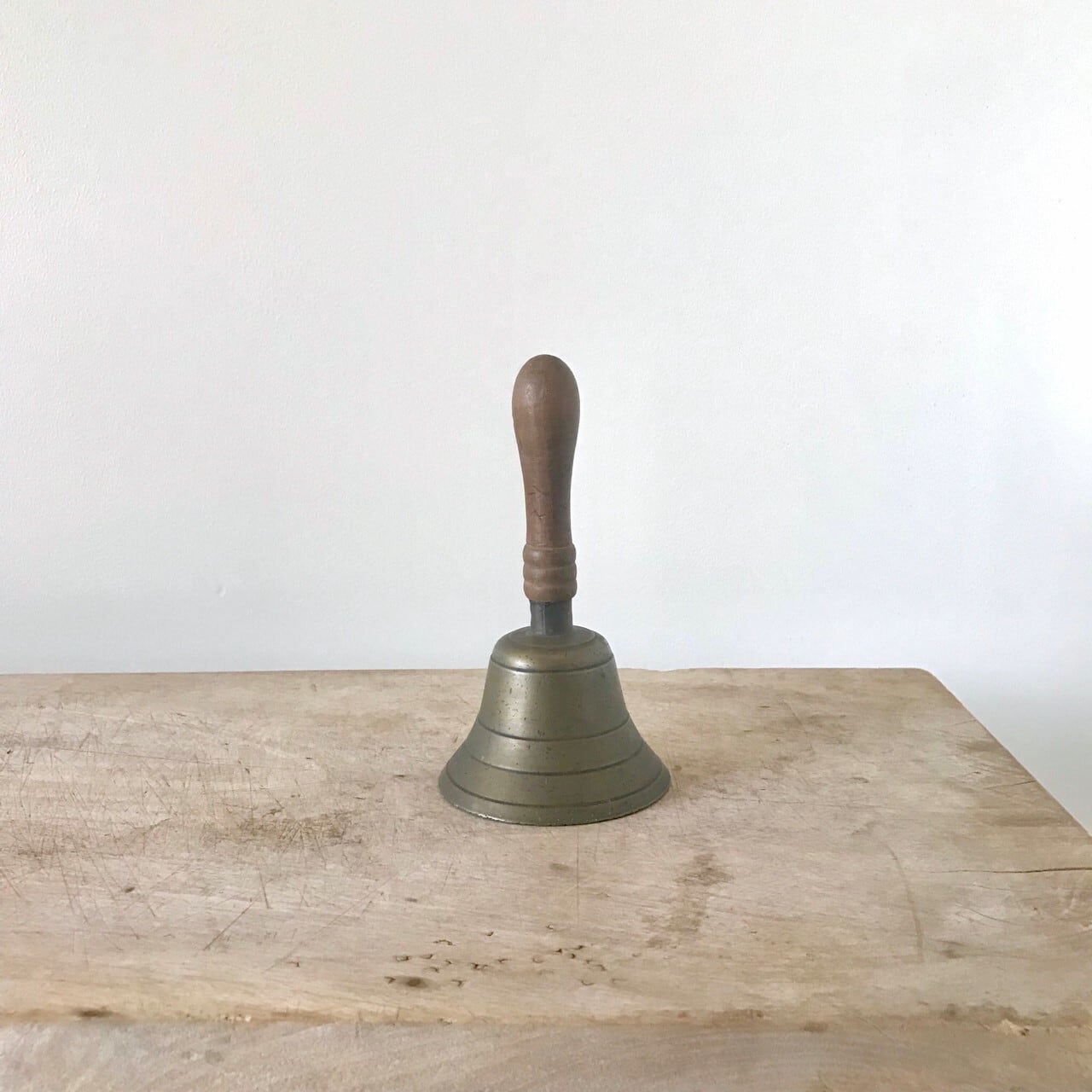 ハンドベル　古道具