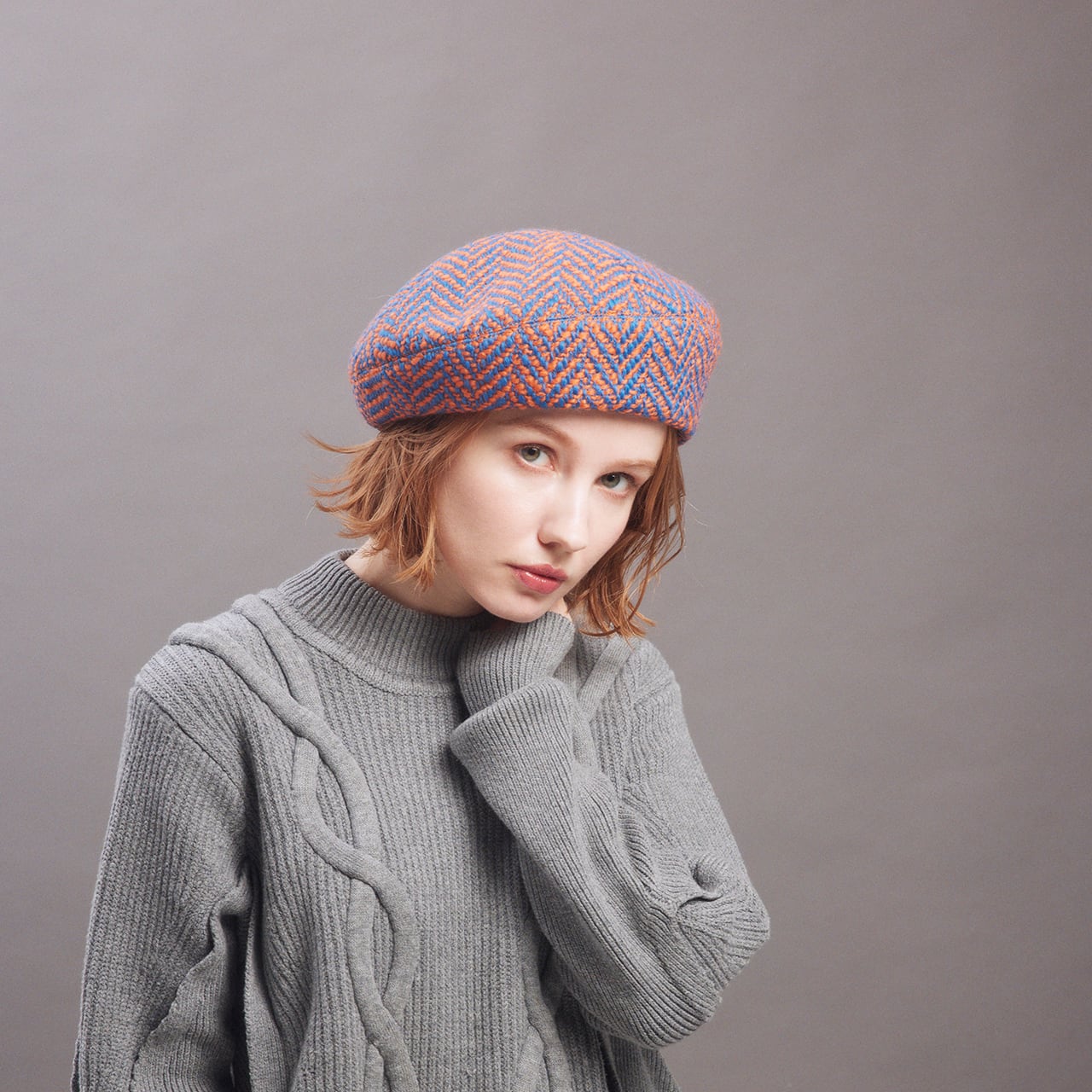 Mare herringbone-ヘリンボン柄のツイード生地を使用した定番のベレー