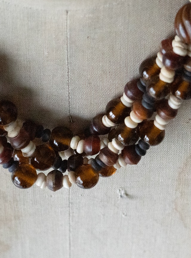 unknown 1980s Multi-strand necklace