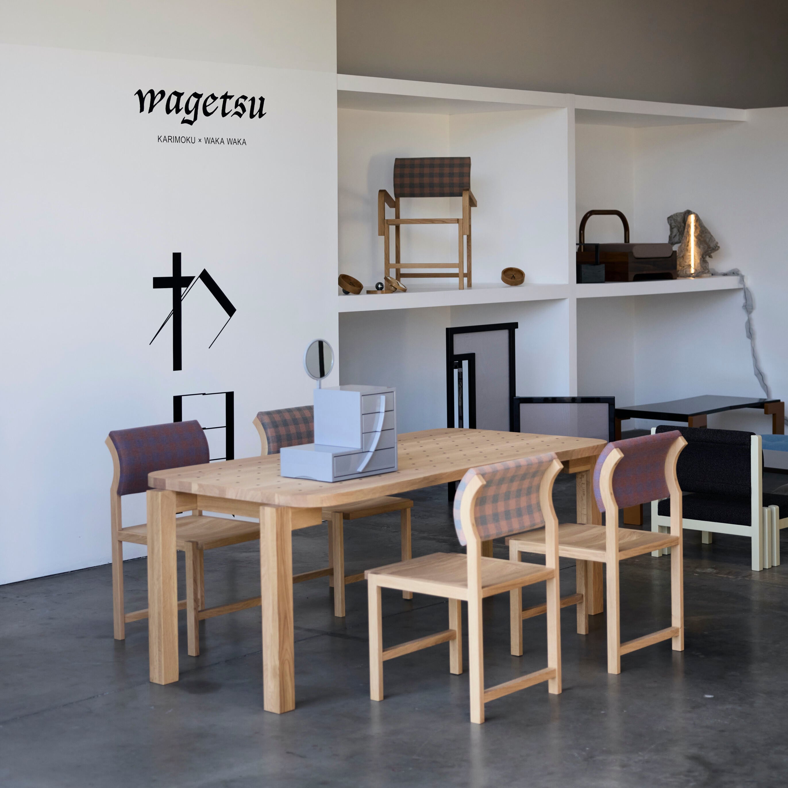 【NEW】wagetsu わ月 / Polka Dot Dining Table