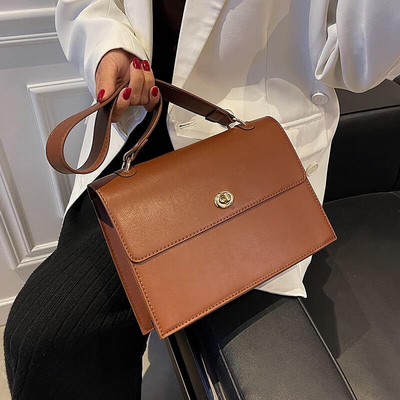 オータムスタンダードショルダーバッグ レトロ 秋物 スクウェア メッセンジャーバッグ 手作りハンドバック84916035999