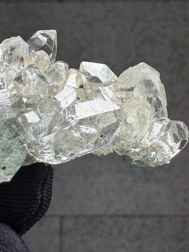 クォーツクラスター×クローライト【ML-0122】インド マニハール