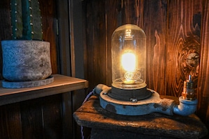 iron Creation vintage tablelamp