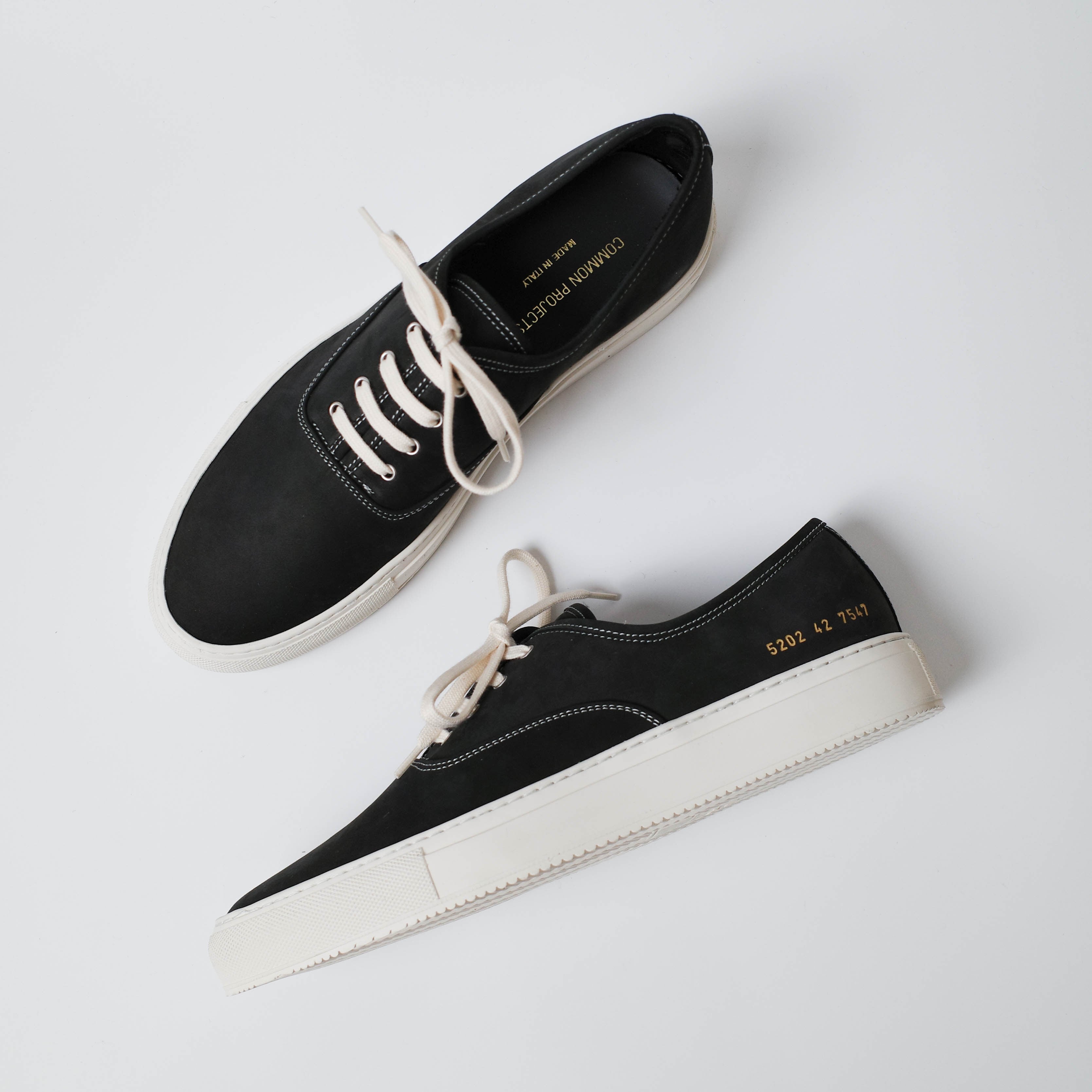 NEW] Common Projects FOUR HOLE IN NUBUCK | double