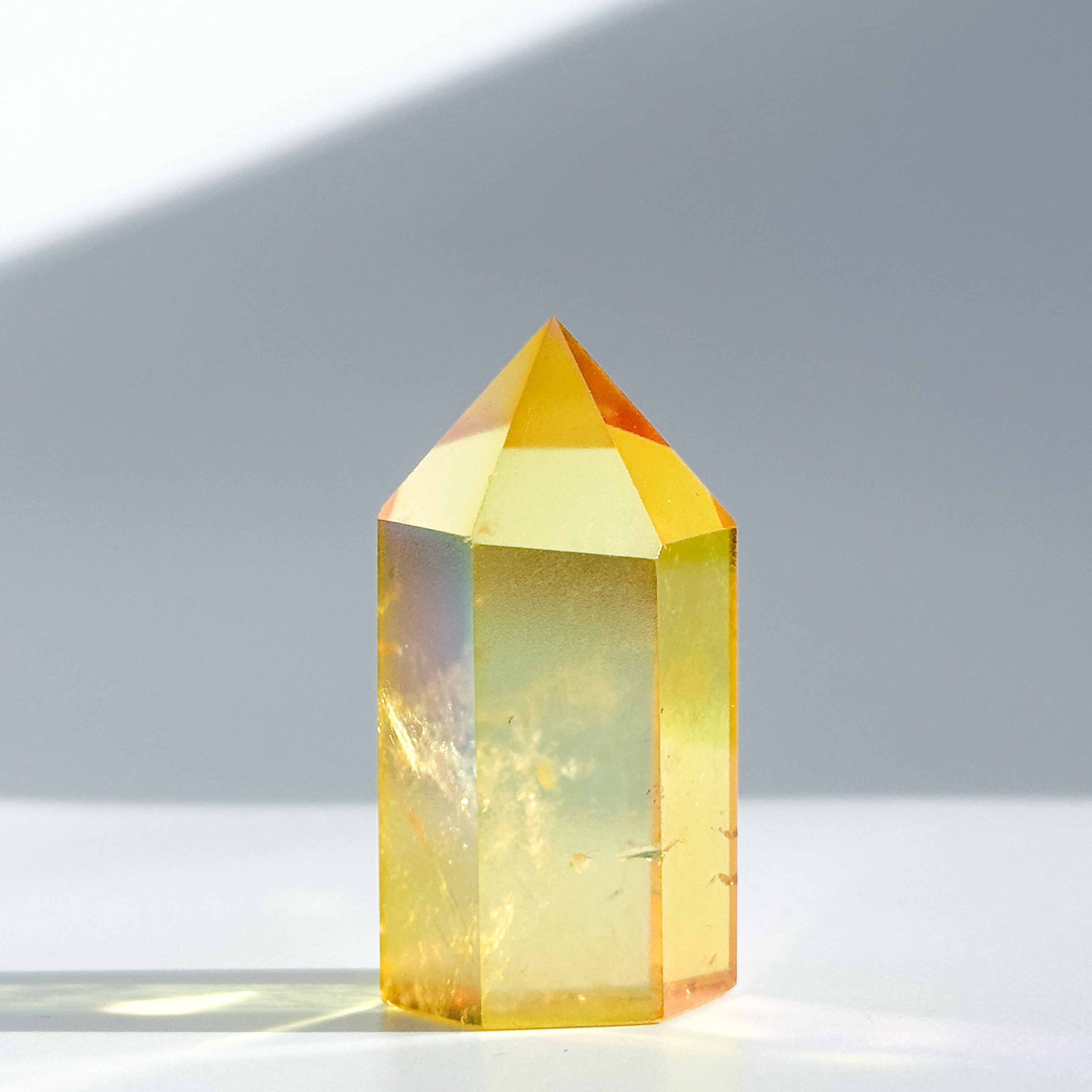 イエローオーラクォーツ ミニタワー22◇ Yellow Aura Quartz ◇天然石・鉱物・パワーストーン
