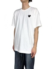 【PLAY COMME des GARCONS】T353 黒ハートバックプリント TEE