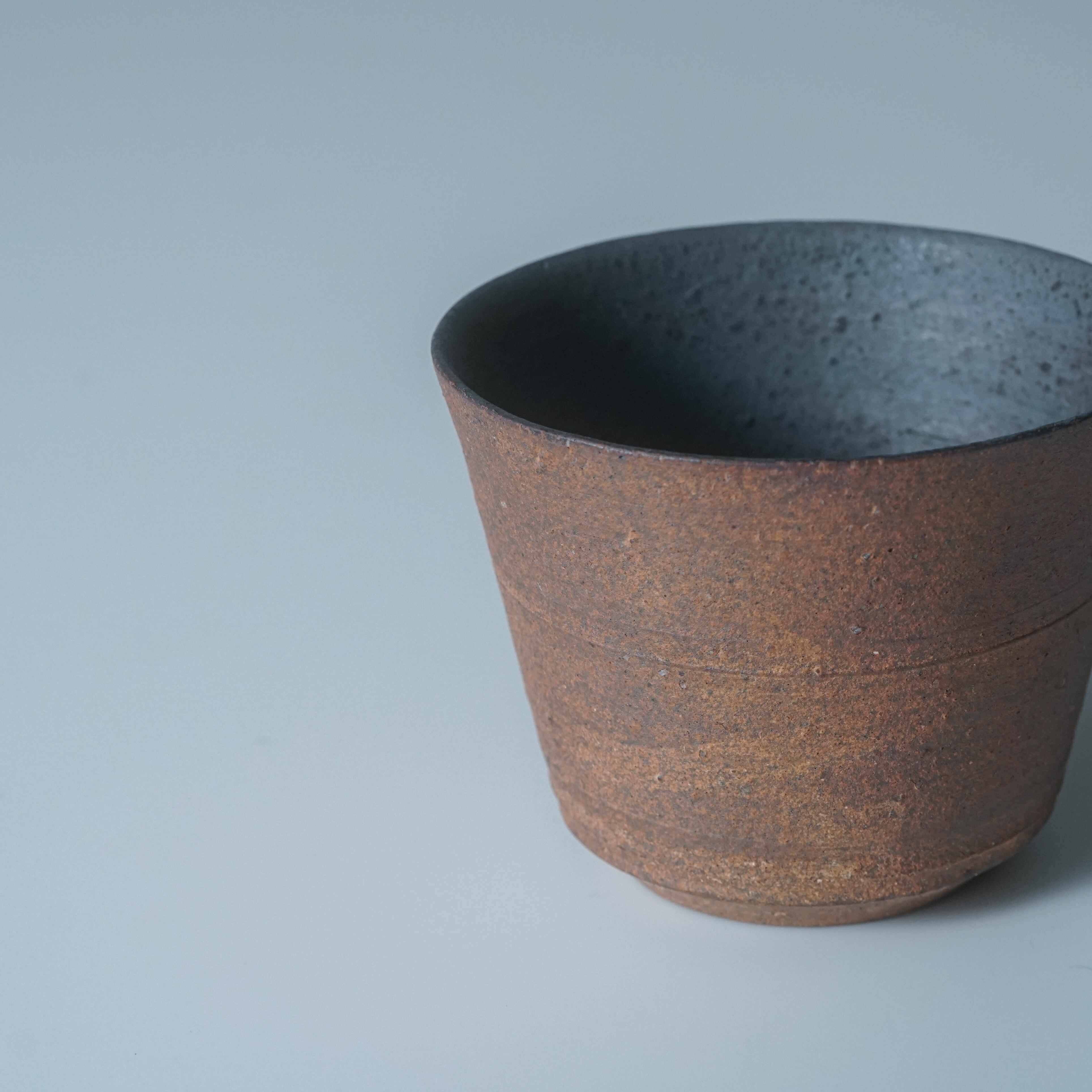 二階堂明弘 38 ツートン 筒カップ 茶 | FUURO