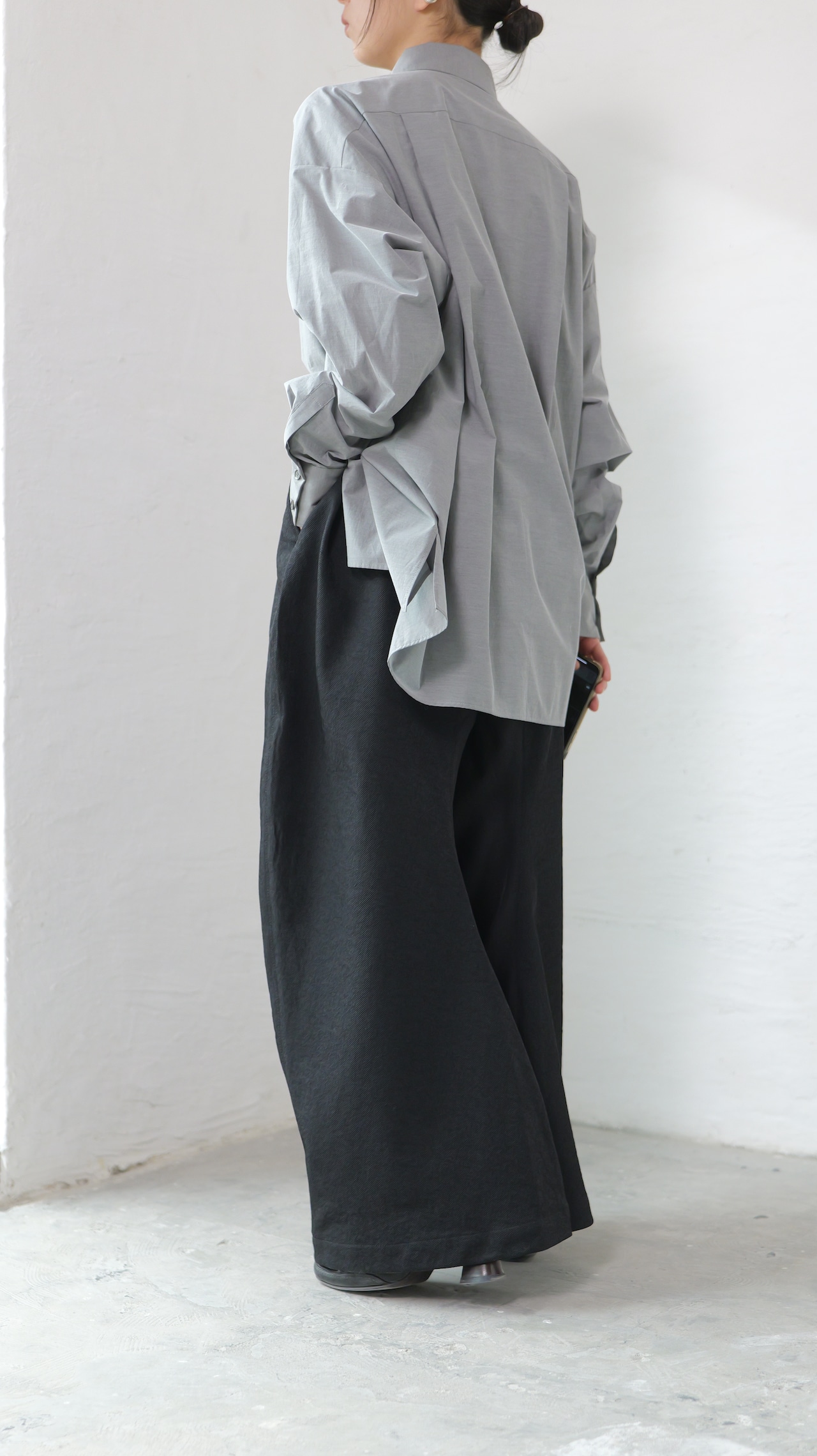 i’m here - “He is twitted” Pants :Black|ツイスト立体パターン/軽量ポリエステル/レザーパッチ