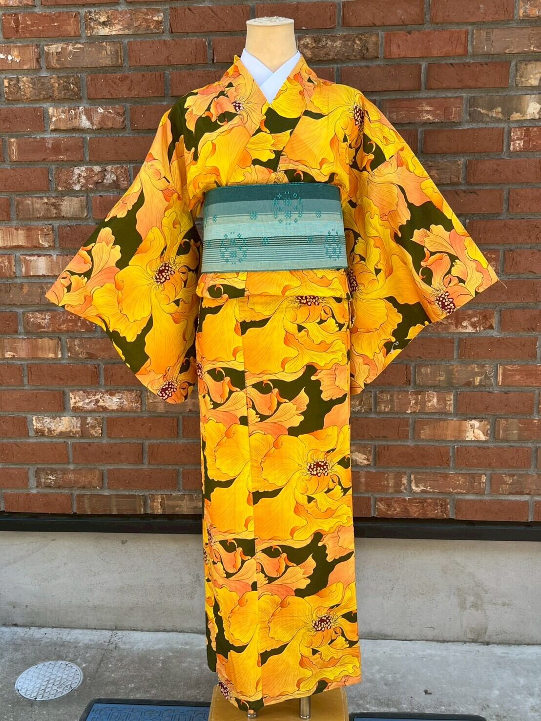 綿ゆかた】アマリリス黄【Robe Japonica】 | 帯とバッグの店 山椒庵
