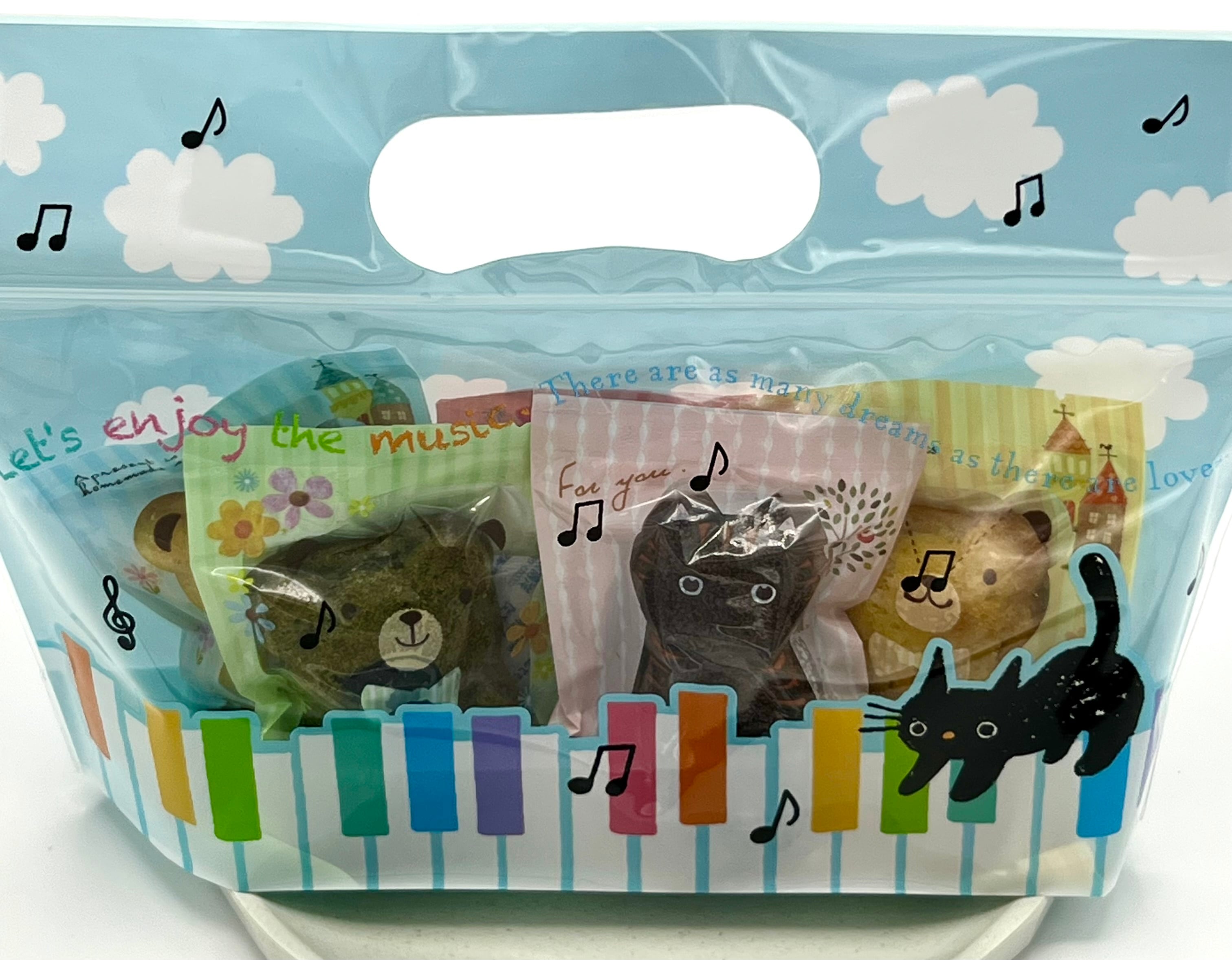 動物パウンドケーキ5個セット（プレーン3個 黒豆抹茶1個 チョコ1個