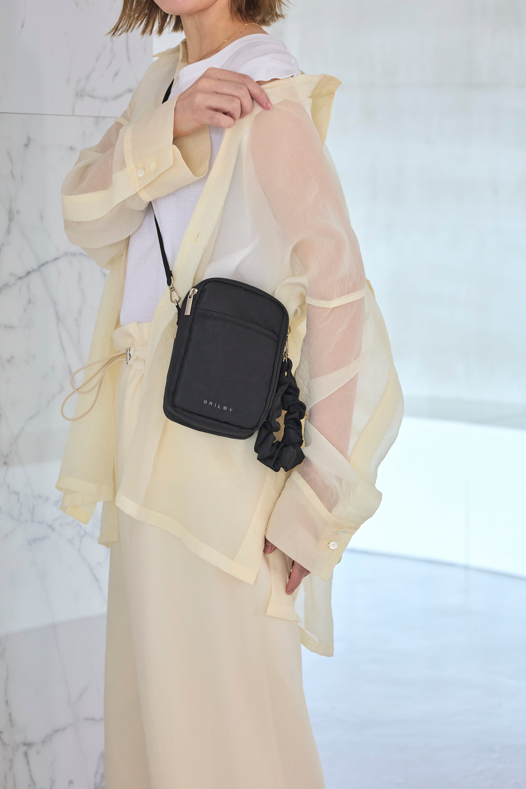 ZUBORA SMARTPHONE SHOULDER BAG | BRILMY