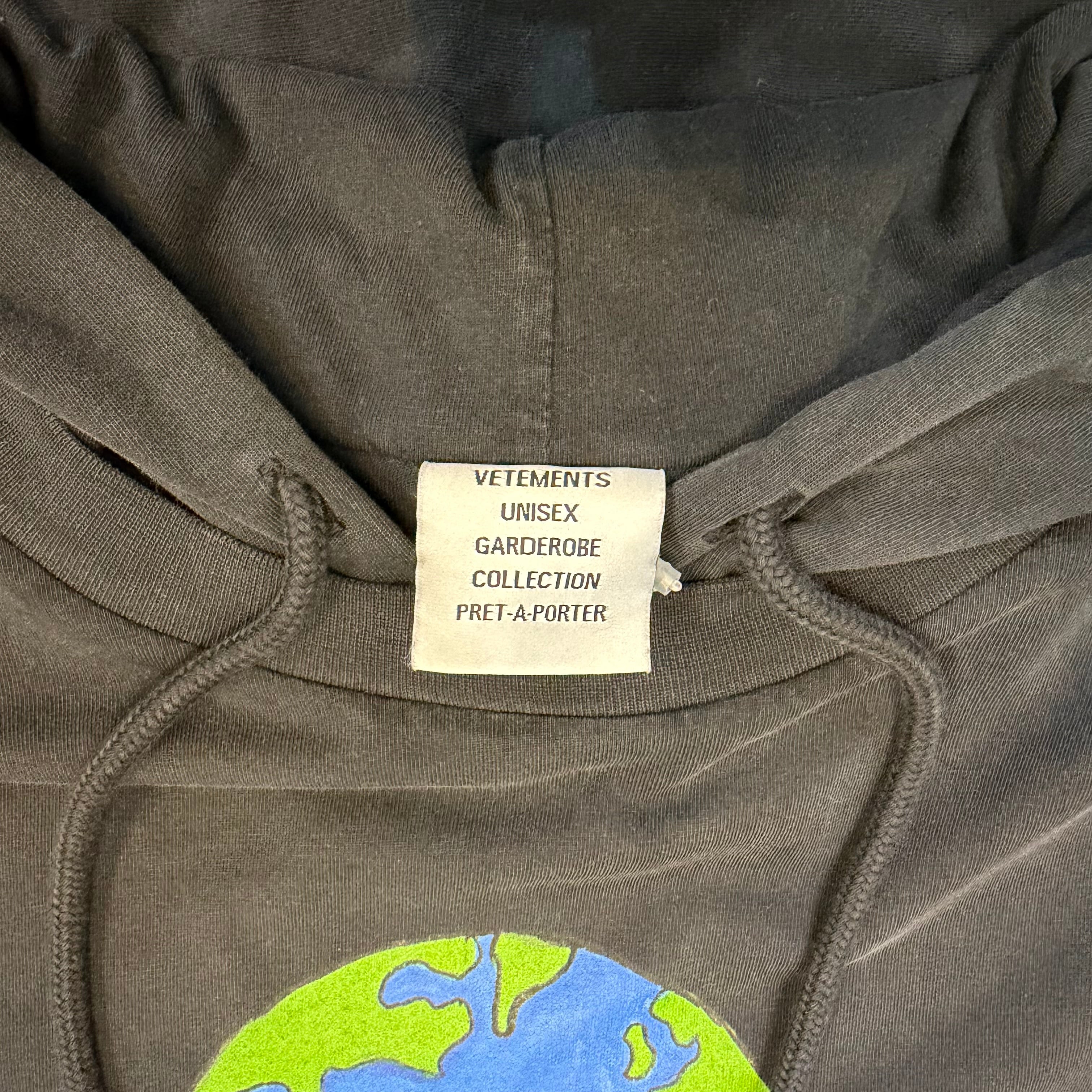 VETEMENTS Cool Earth Hoodie
