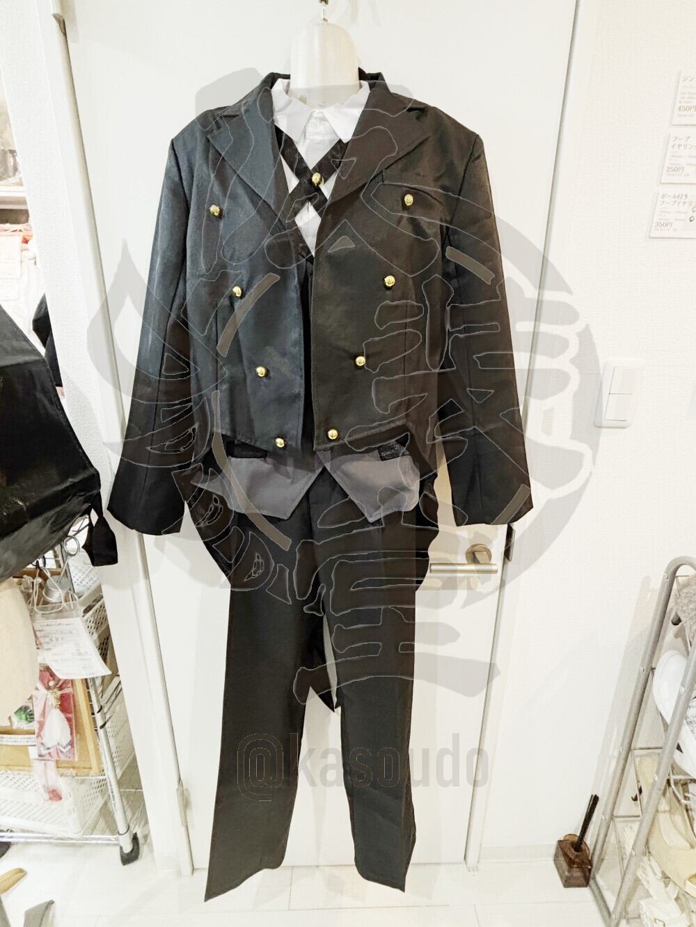 【アウトレット】黒執事 セバスチャン(金ボタン) 風衣装【Mサイズ/Lサイズ】