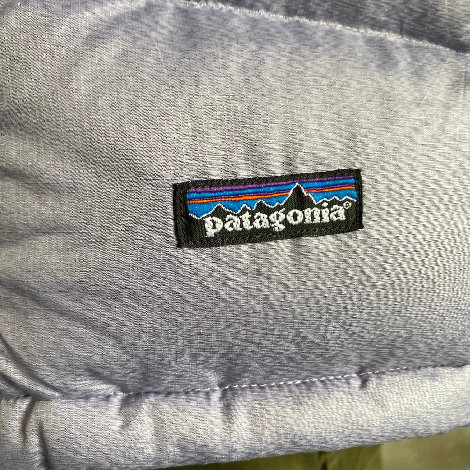patagonia グースダウンベスト L パタゴニア グースダウンベスト レディースL 古着 Patagonia パープル