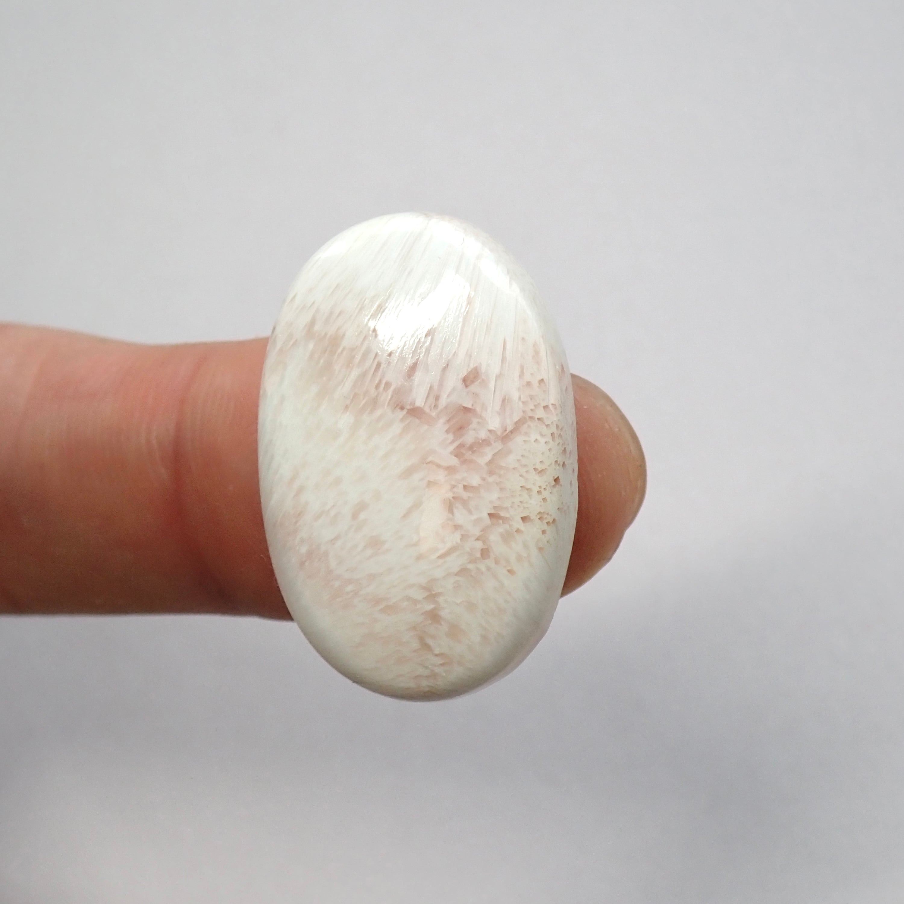 ＊＊☆プロフ必読☆＊＊　はち。＊.・*¨ 様　凄くレア　高品質　スコレサイト スコレサイトとは｜鉱物データ・特徴・意味・効果・石言葉 - ヒカリ