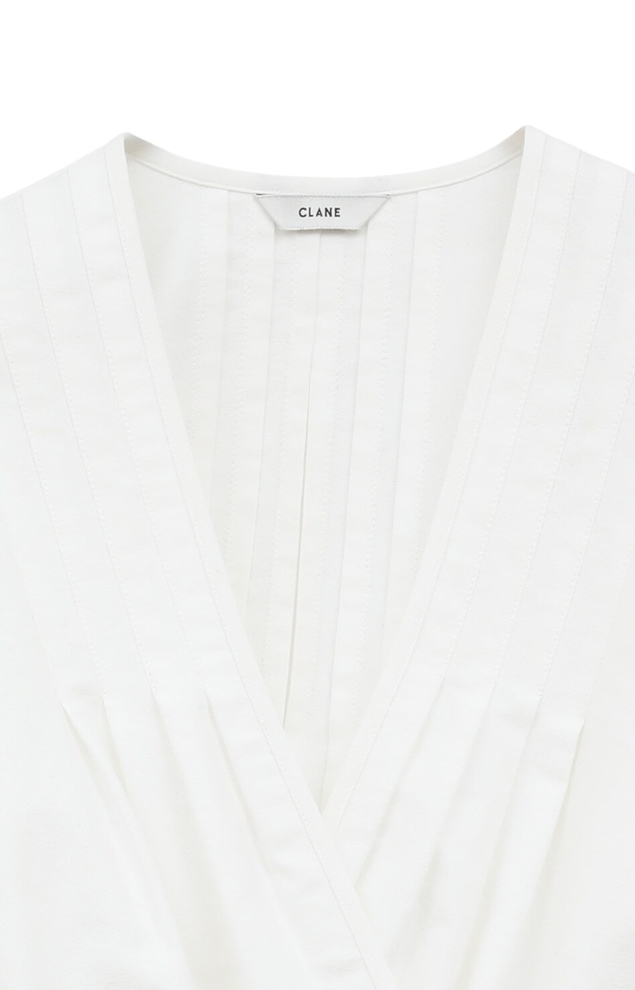 CLANE PINTUCK CROPPED BLOUSE