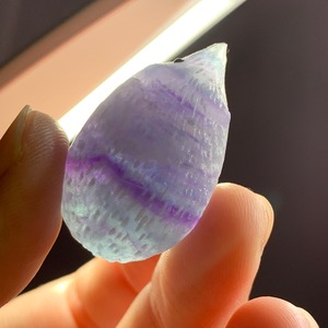 73色合いが可愛いフローライトハリネズミさん