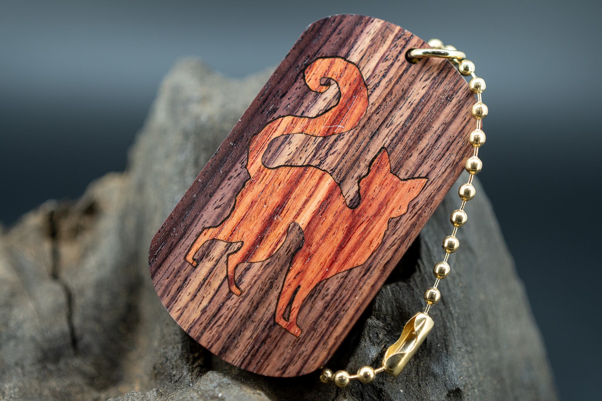 金杢犀 ドッグタグ 木のダイヤモンド】本紫檀 ドッグタグ 象嵌 | 木軸ペン工房 金杢犀