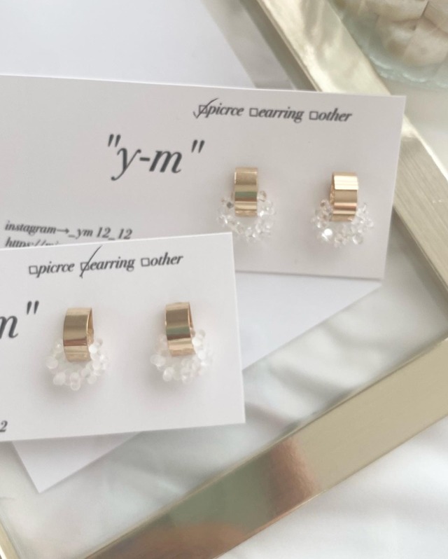 小さなビーズのアクセサリー/y-m-上品なハンドメイドピアス