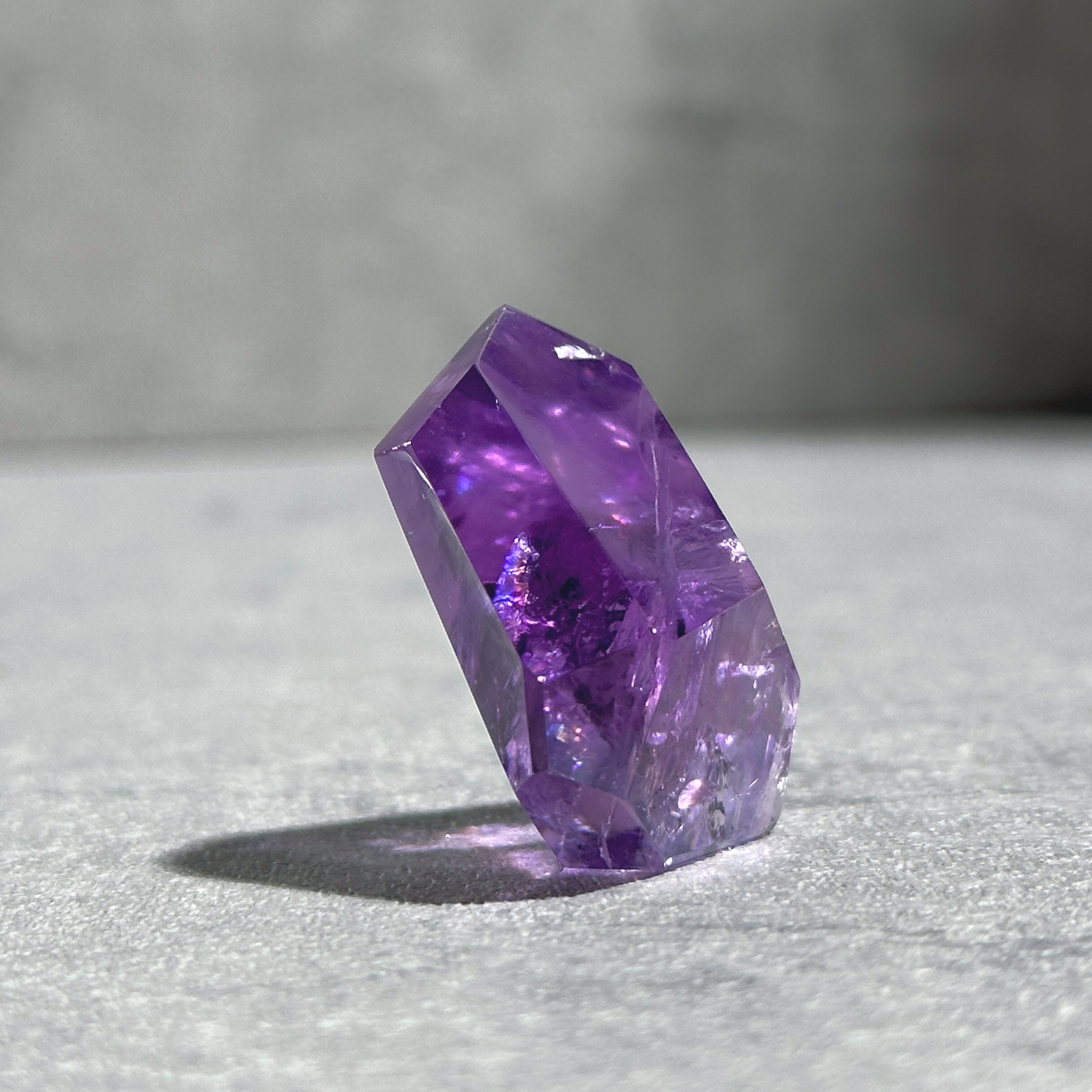 虹◎アメジスト フリーフォーム03◇ Amethyst ◇天然石・鉱物