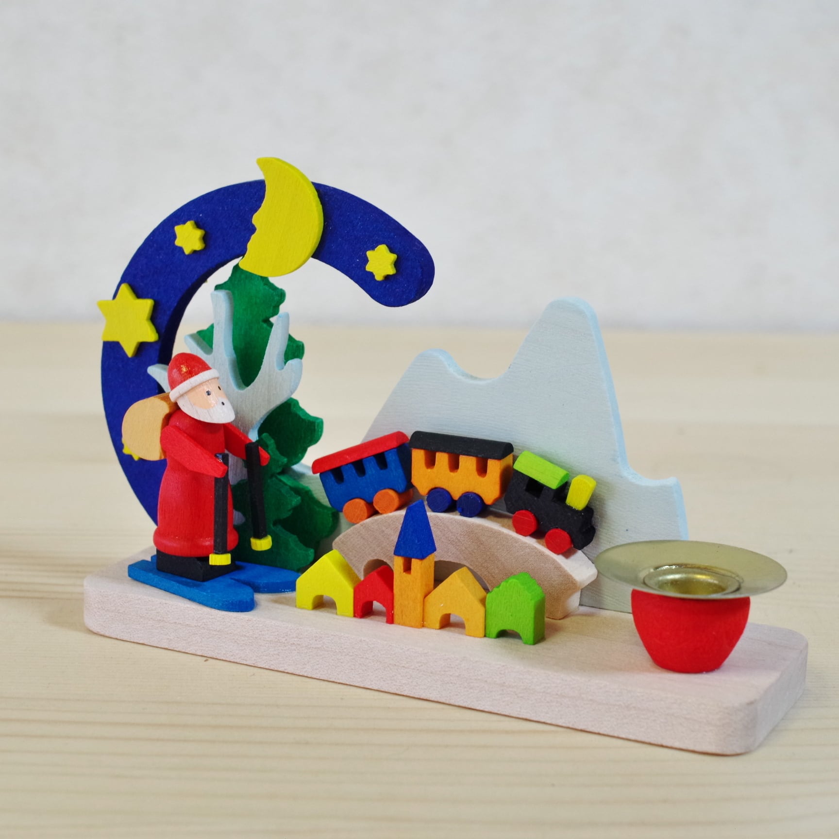 グラウプナー キャンドルスタンド スキーサンタ | 木のおもちゃ専門店