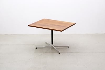 グリニッチ　ダイニングテーブル　ウォールナット 沼津店】greeniche グリニッチ ウォールナット無垢材 カフェテーブル
