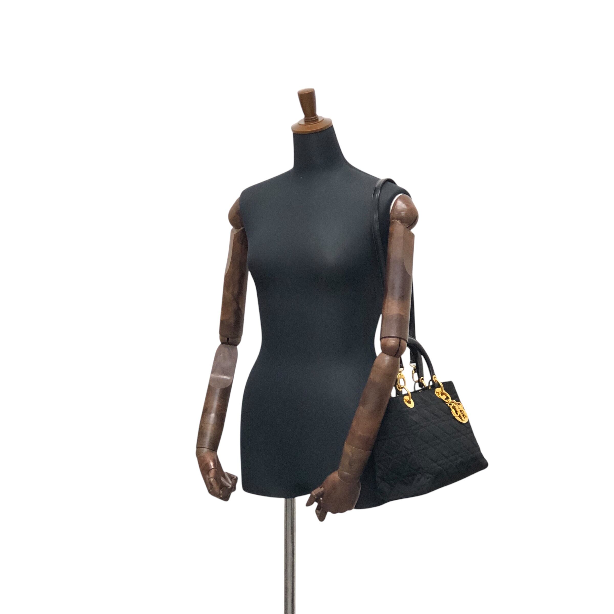 Christian Dior クリスチャン ディオール カナージュ ショルダーバッグ