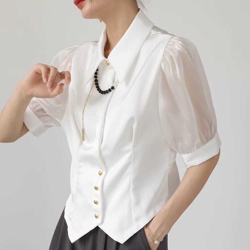 パフスリーブ アクセントボタン 半袖ブラウス 00425