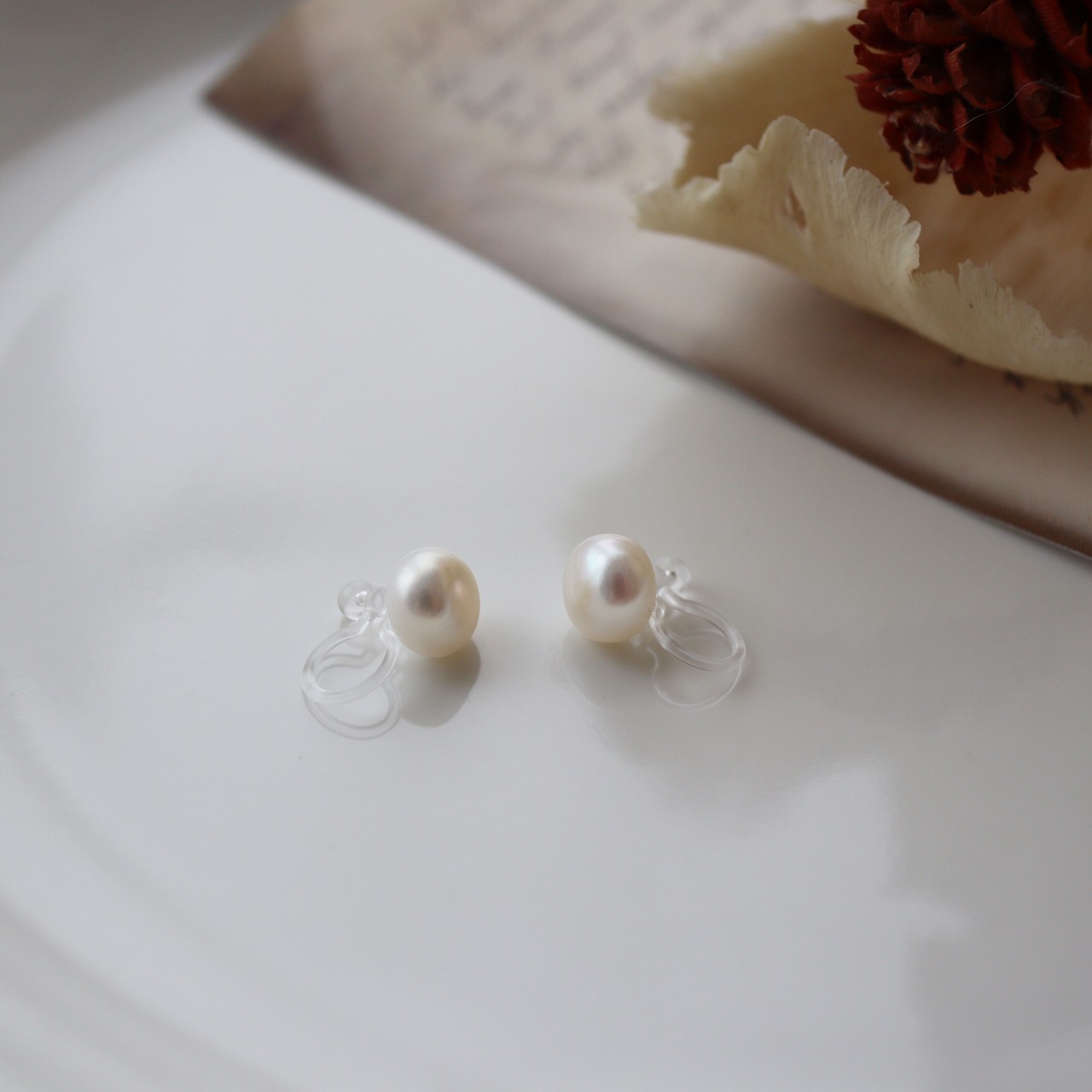 123E　淡水パール樹脂ノンホール　8mm