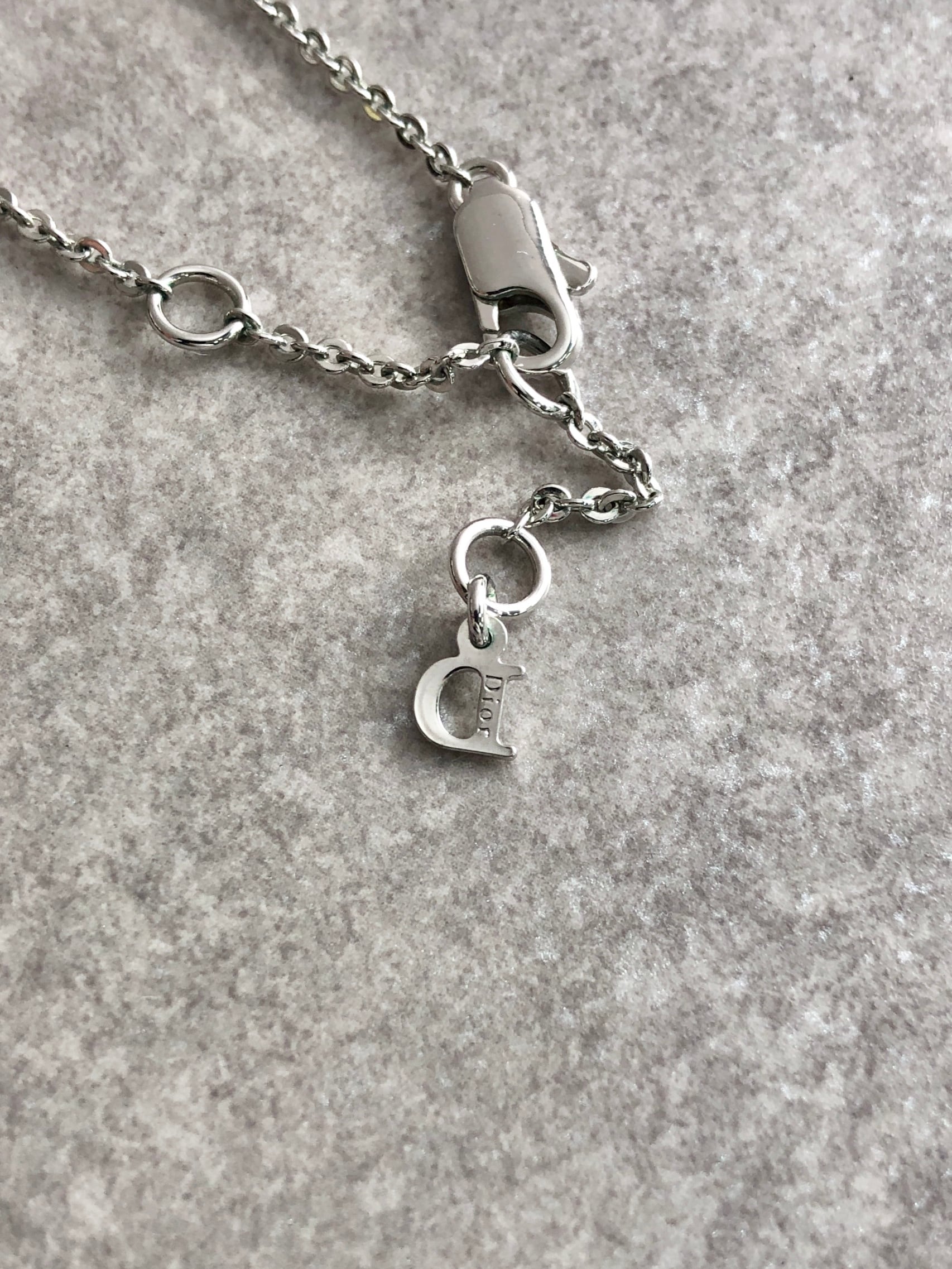 Christian Dior クリスチャン ディオール ネックレス シルバー Christian Dior クリスチャン ディオール ネックレス シルバー