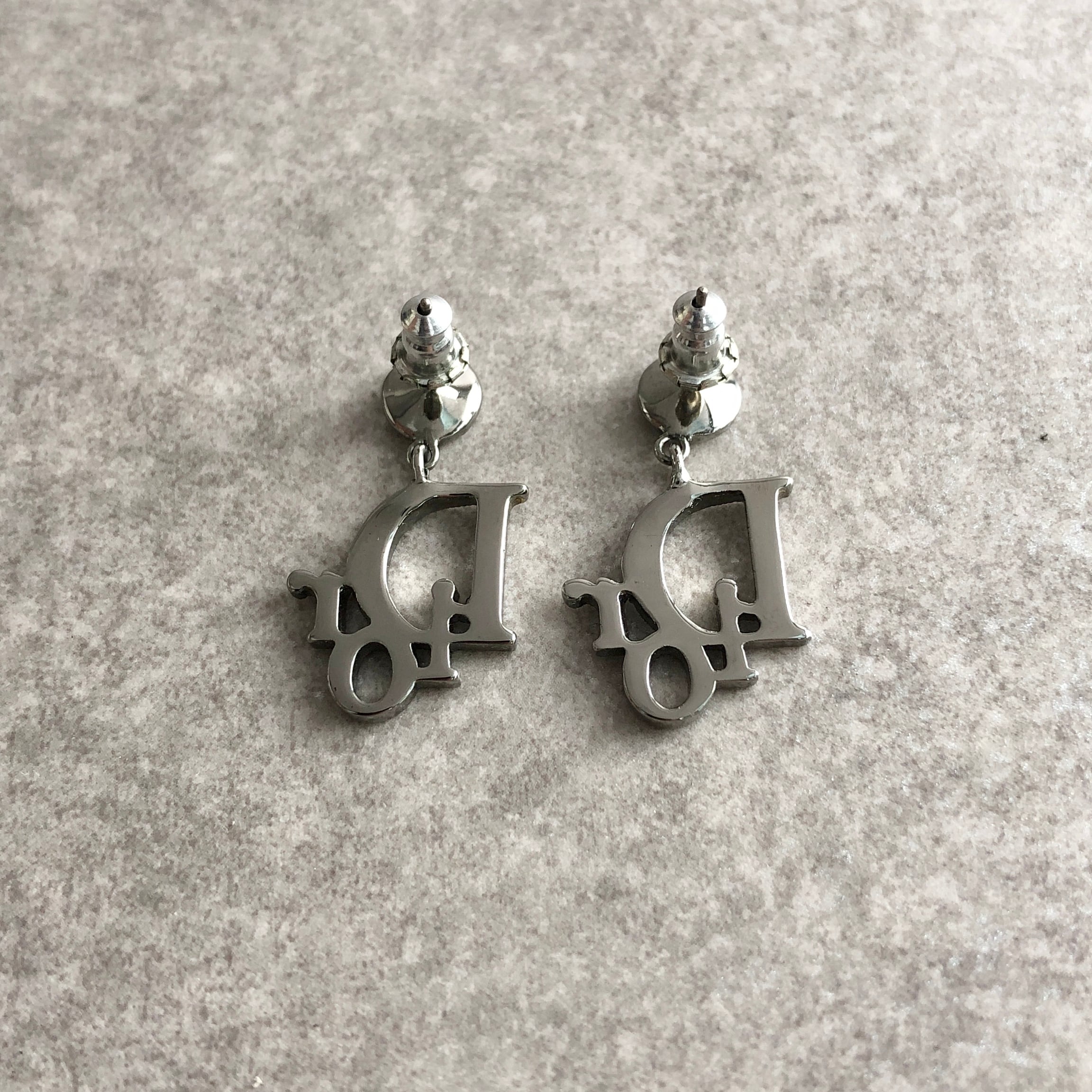 Christian Dior クリスチャン ディオール ピアス シルバー DIORロゴ
