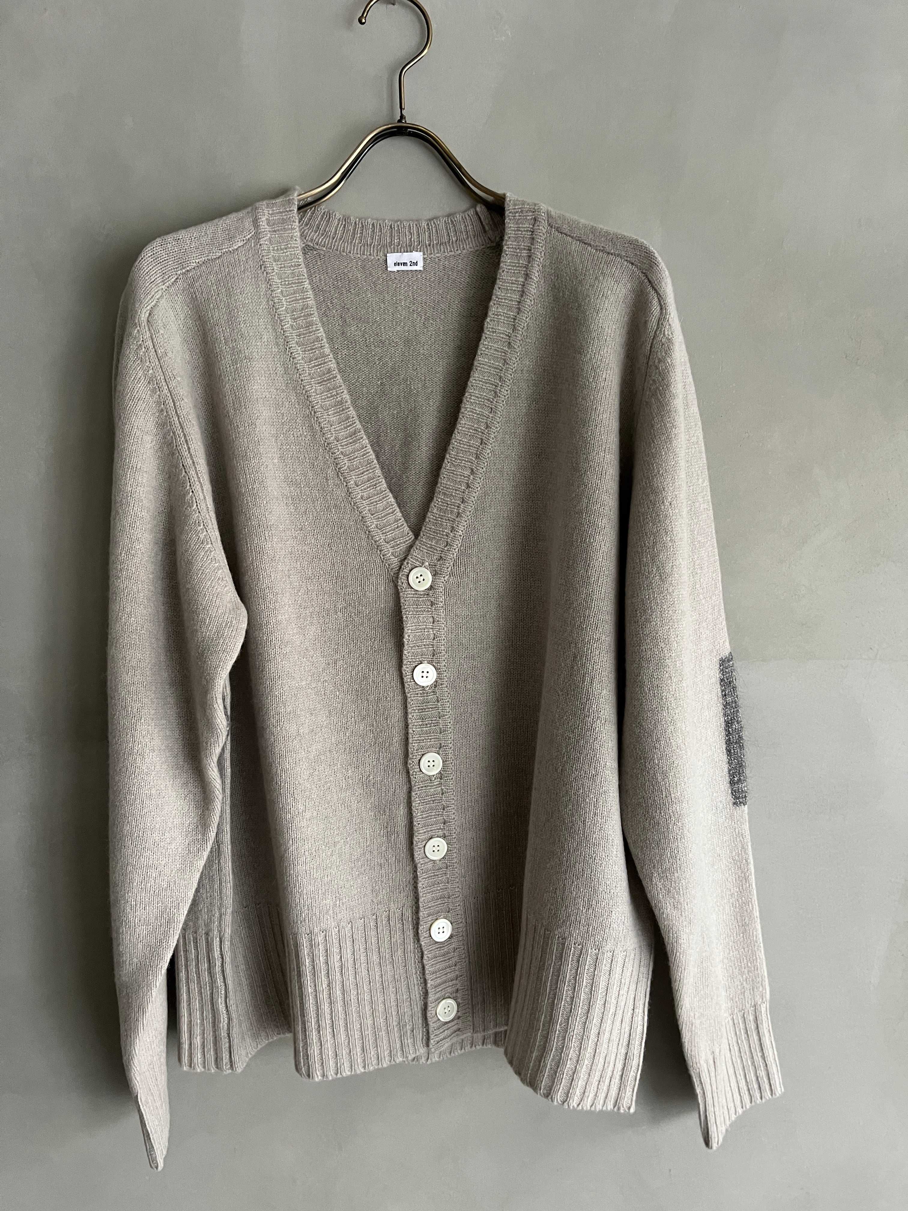 ●美品 eleventy ウール 46 イタリア製 定価¥60,000程 ○美品 eleventy ウール 46 イタリア製 定価¥60,000程