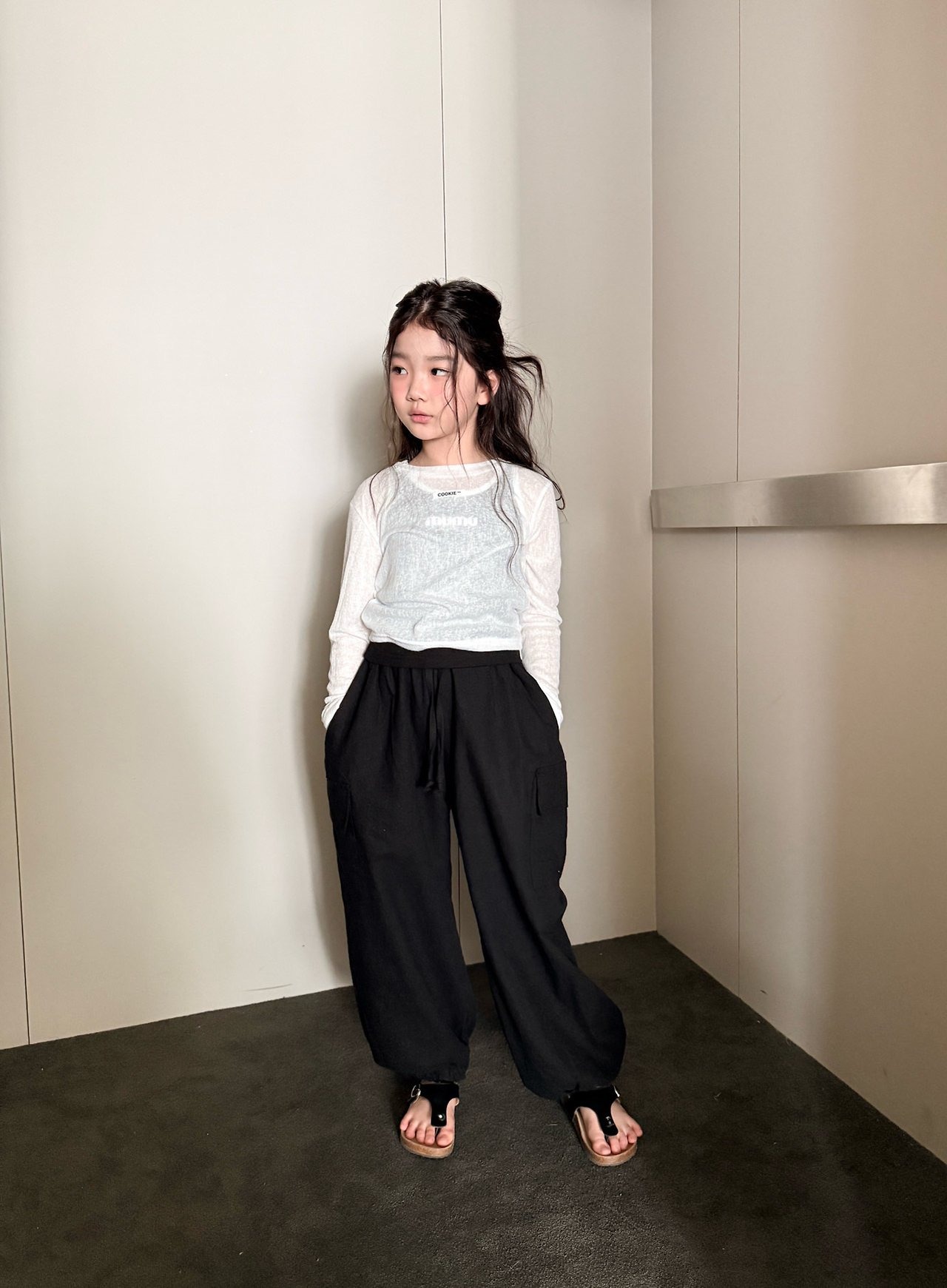 [COMMA] Mumu Sleeveless (140/150/160/170) / [콤마] 무무나시 (140/150/160/170)