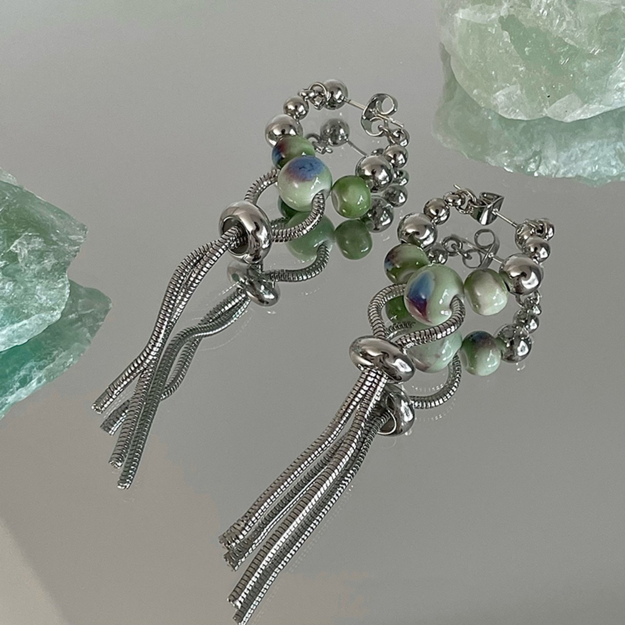 13CRUSH中華スタイル玉石タッセルピアス