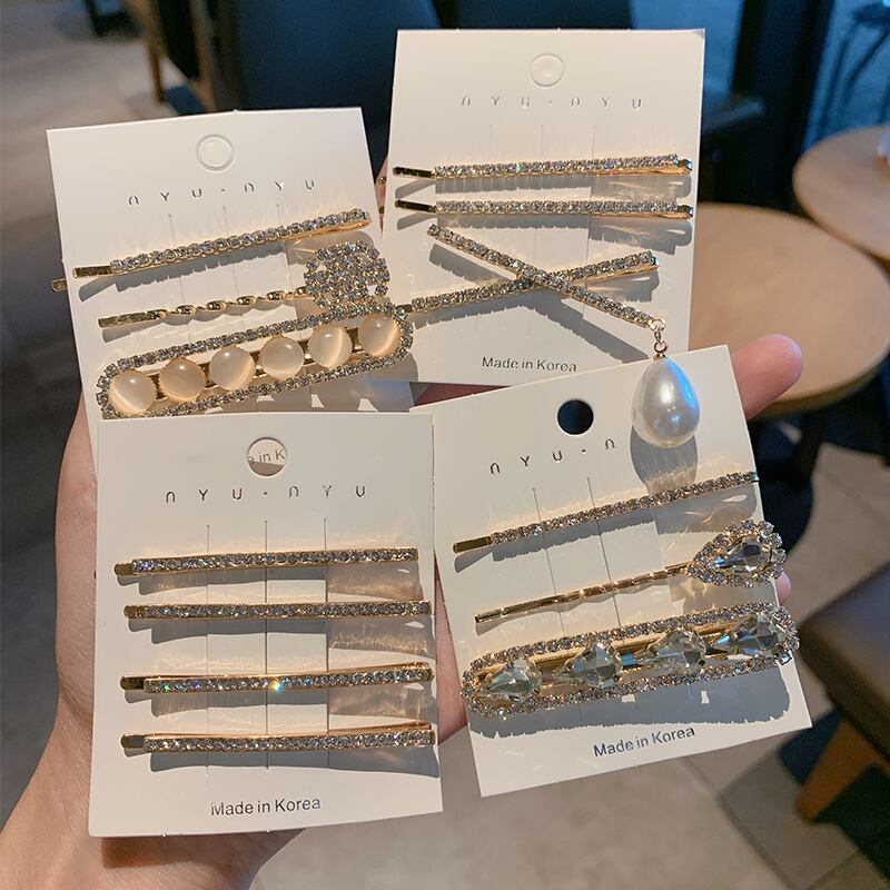 レッドラインストーンヘアピン サイドヘアアクセサリー ブラック・アイド・ピーズ34848470019