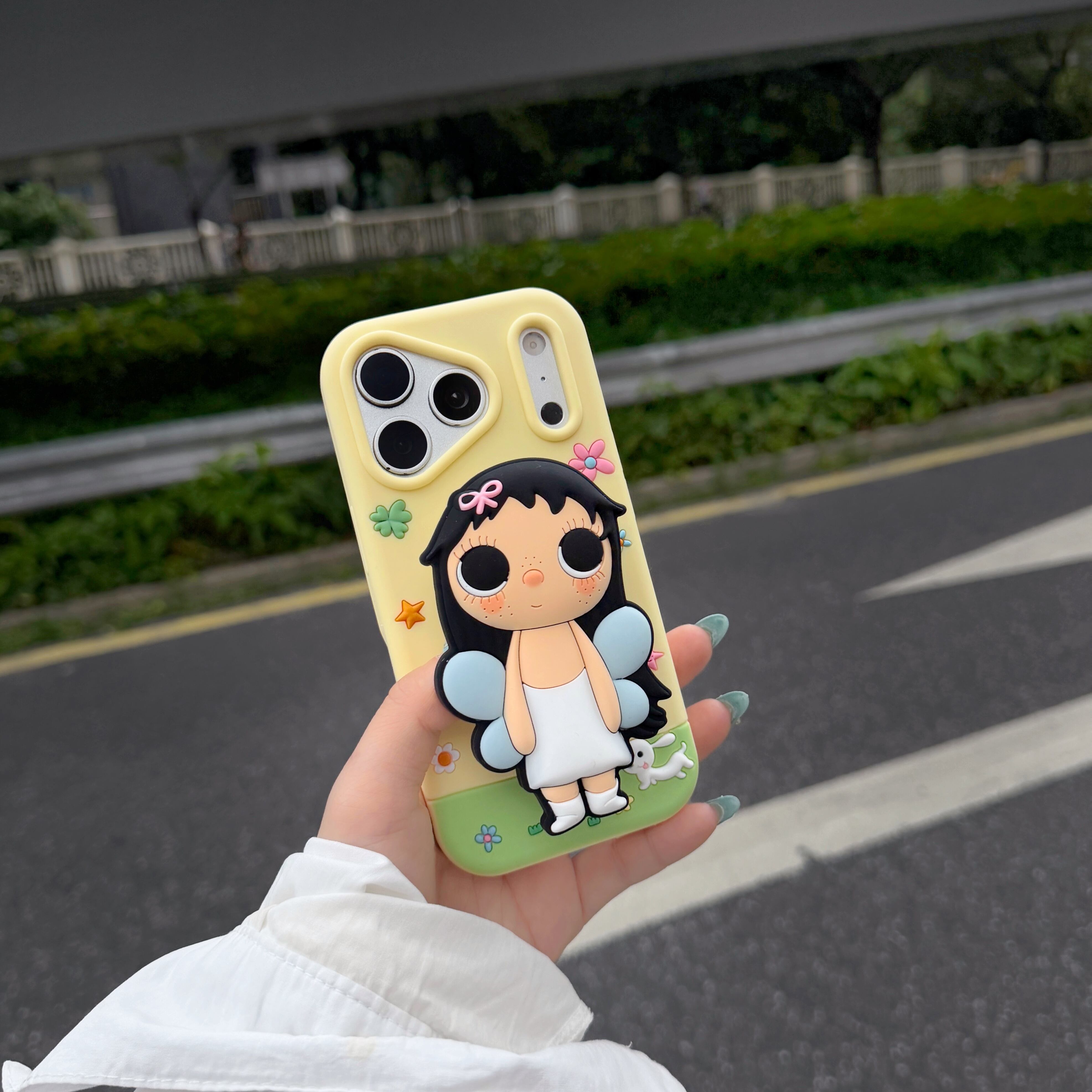 蝶々玉ちゃん iPhone18 17 16 15 14 13 ケース 可愛い シリコン