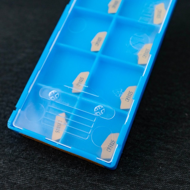 京セラ TKN4:CR9025