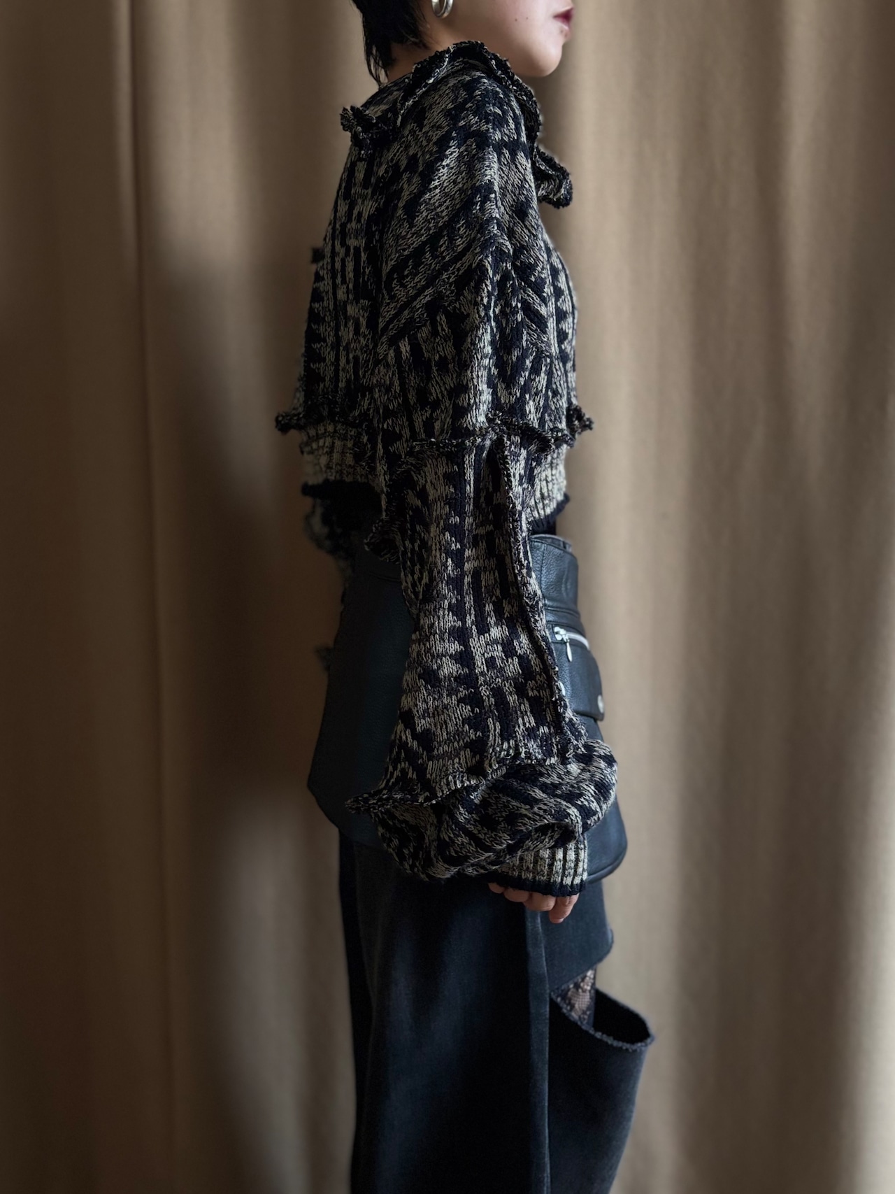 geometric pattern acrylic remake knit-5139-1